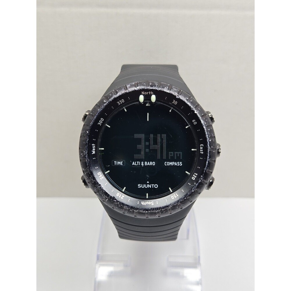 Suunto Core All Black Mens Digital Watch Altimeter Barometer Compass New Battery